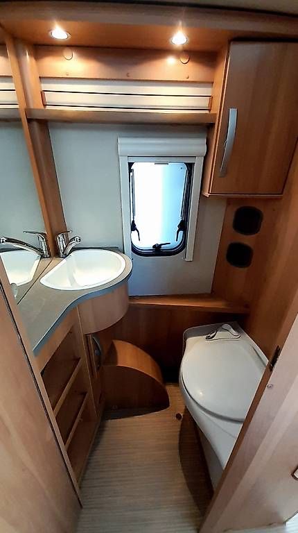 Veicoli da campeggio: Wohnwagen Hymer Eriba  470 – Usato da Seftigen venduto da bau_spx2 5