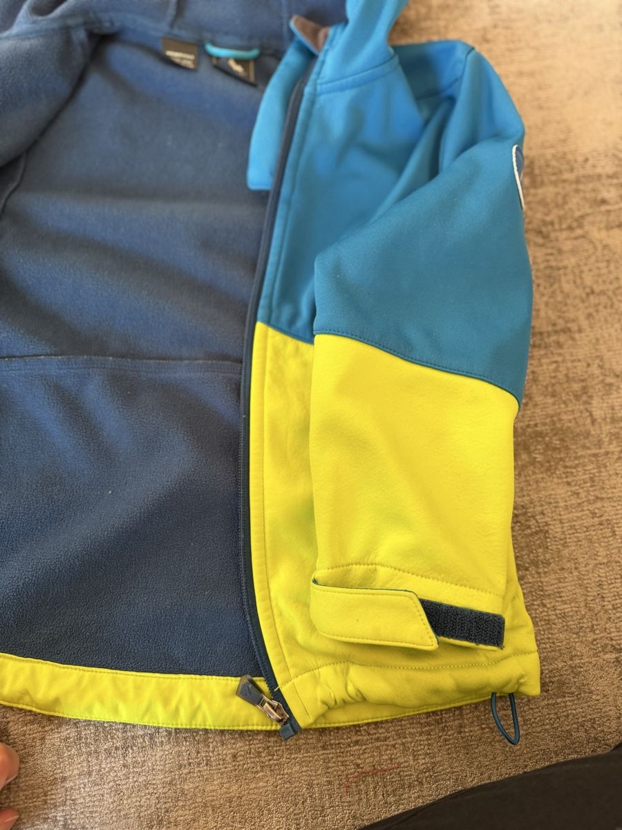 Mckinley Giacche & Cappotti: Softshelljacke Mc Kinley Gr 6/116 – Usato da Bern venduto da Notary 5
