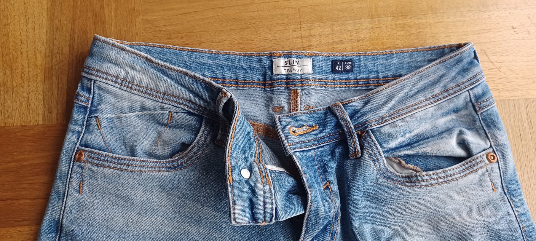 Jeans: Hose von OVS – Gebraucht aus Menziken von Nikkimcanton 2