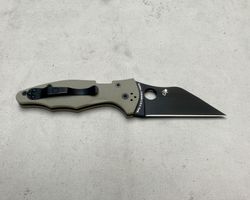 Spyderco Yojimbo 2 inkl. Flytanium Raindrop CF Schalen Set