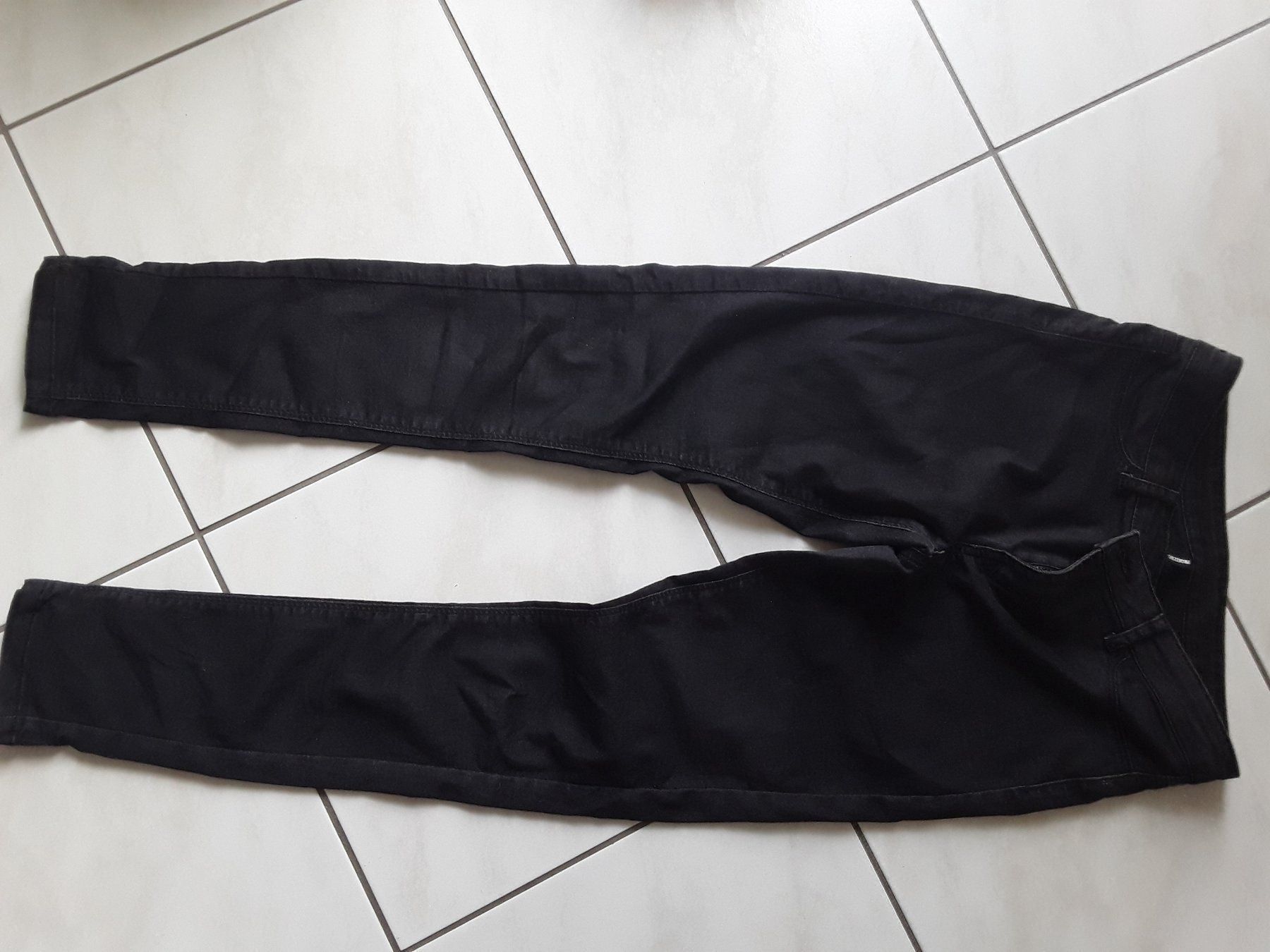 Pantalons: Hose CALZEDONJA S – D'occasion à Heimberg par Samprof