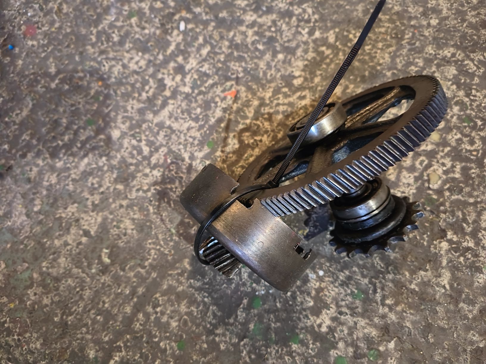 Ingressi: Puch Maxi Motorteile – Usato da Fulenbach venduto da Elektronik 1