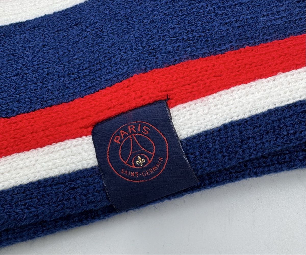 Foulard & Sciarpe: PSG Paris Saint Germain Schal – Nuovo (secondo la descrizione) da Herisau venduto da Seyashop1 1