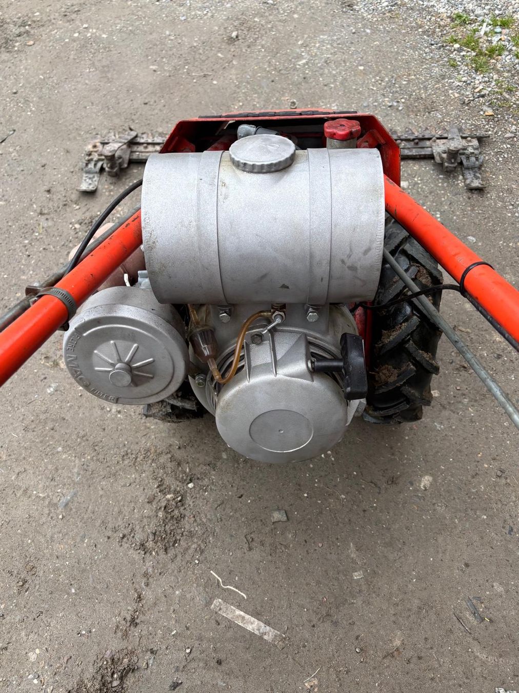 Bucher Tutte le macchine: Motormäher Bucher M300 – Usato da Grono venduto da laz_nx8q 3