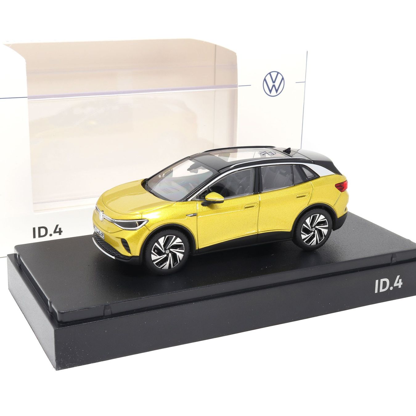 Volkswagen Voitures modèles: VW ID.4 – Neuf avec emballage d'origine à Flawil par Imperiosud