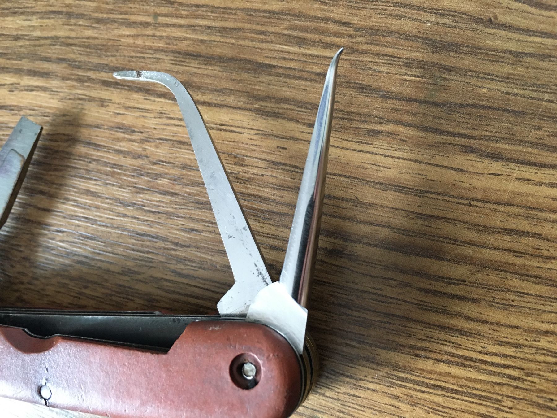 Victorinox Taschenmesser: VICTORIA SWITZERLAND - Sackmesser - S.B.B. C.F.F. – Gebraucht aus Andwil SG von Rainboli 6