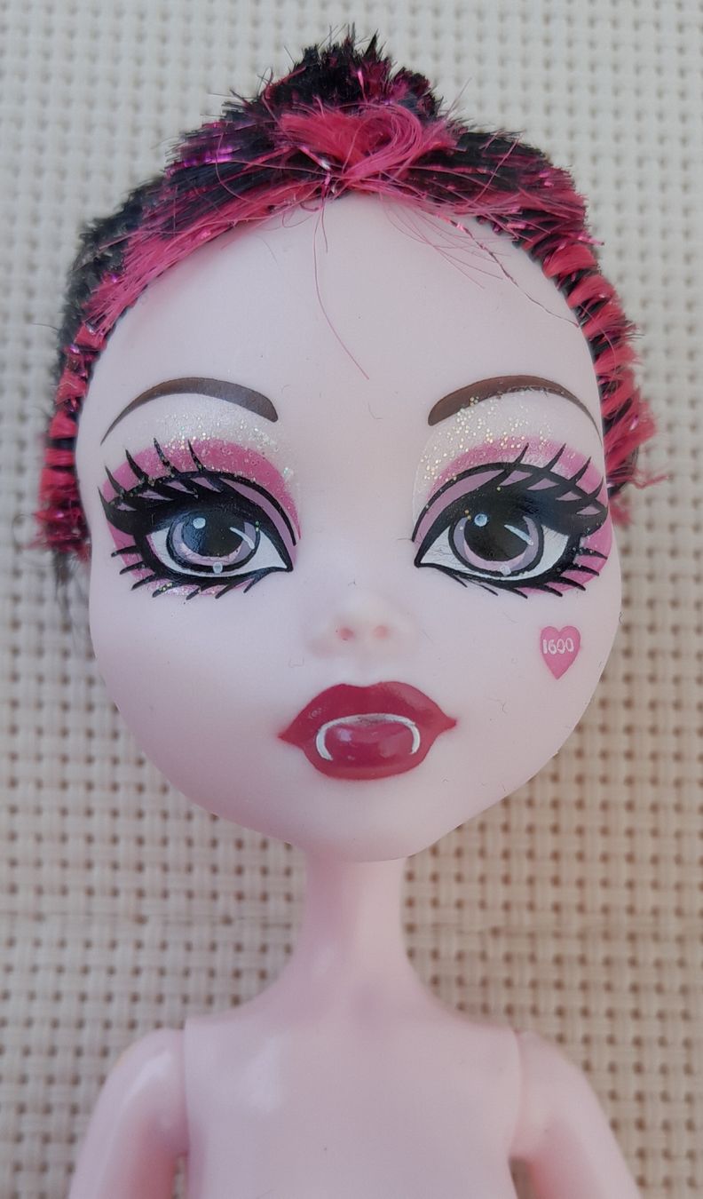 Puppen: Draculaura – Gebraucht aus Alchenflüh von roh_6xk8