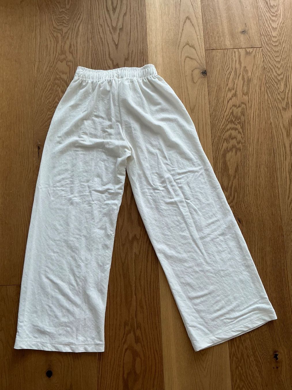 Zara Hosen: Weisse Zara Leinenhose – Gebraucht aus Cham von ist_wvm8 2