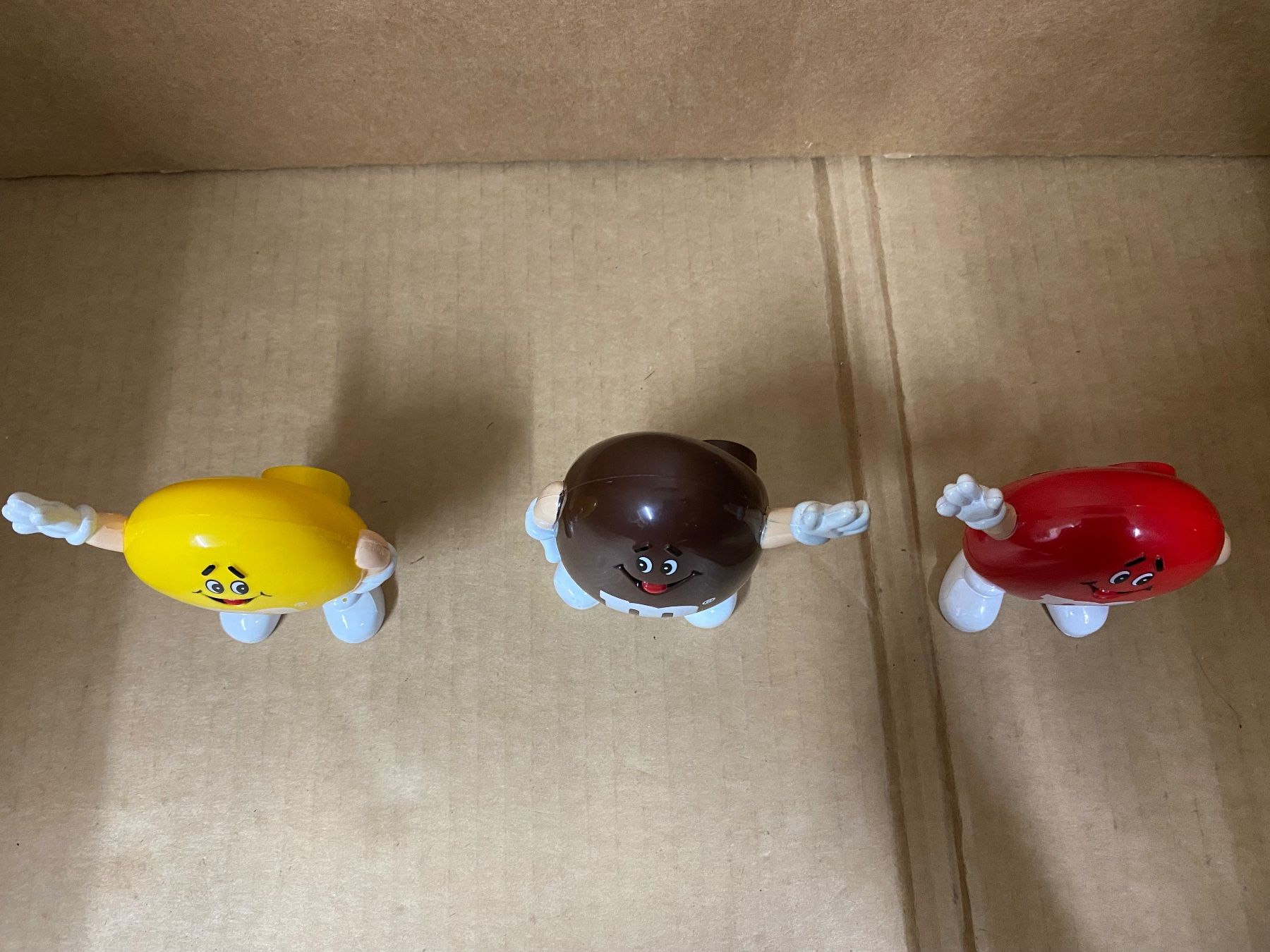 Figuren: M & Ms 1991 yellow, red and brown – Gebraucht aus Eschlikon TG von ArtRec 4