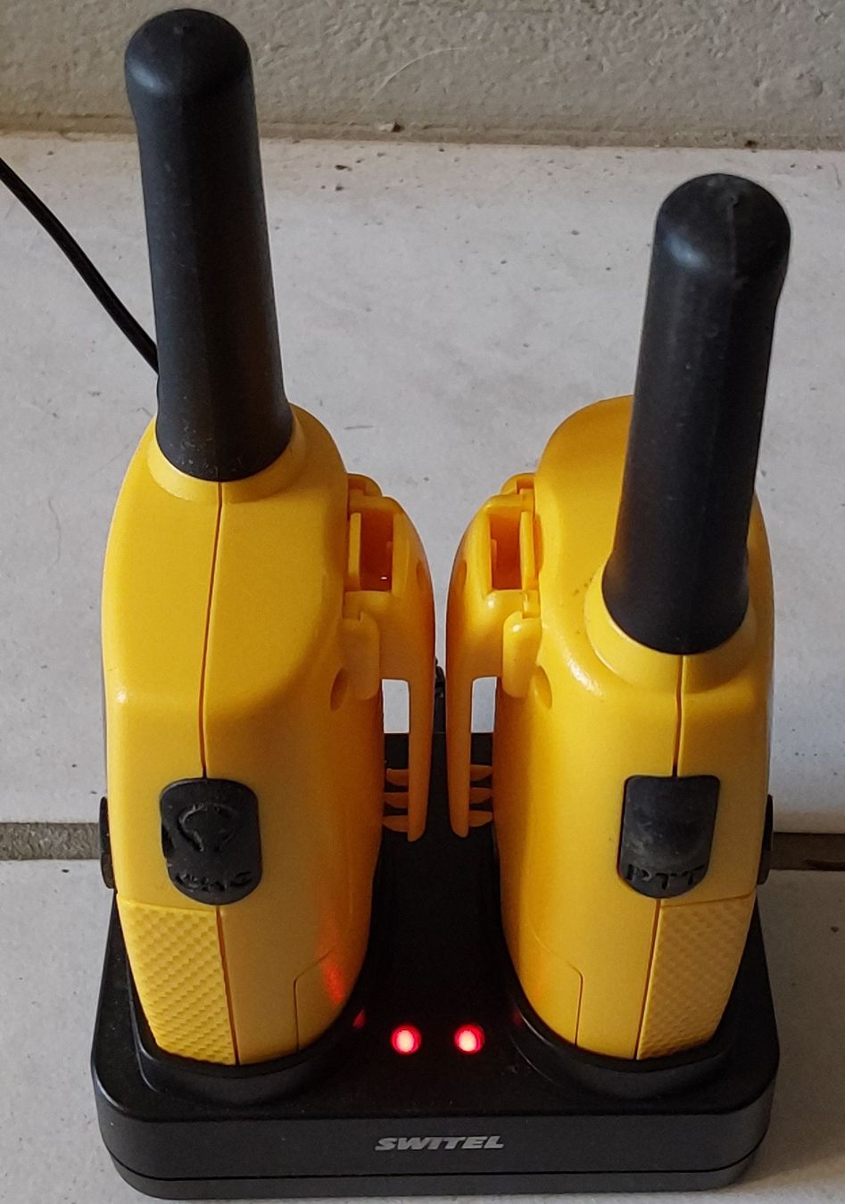 Radiocomunicazione: Walkie Talkie Switel WTC 600 – Usato da Villeret venduto da Fil11 1