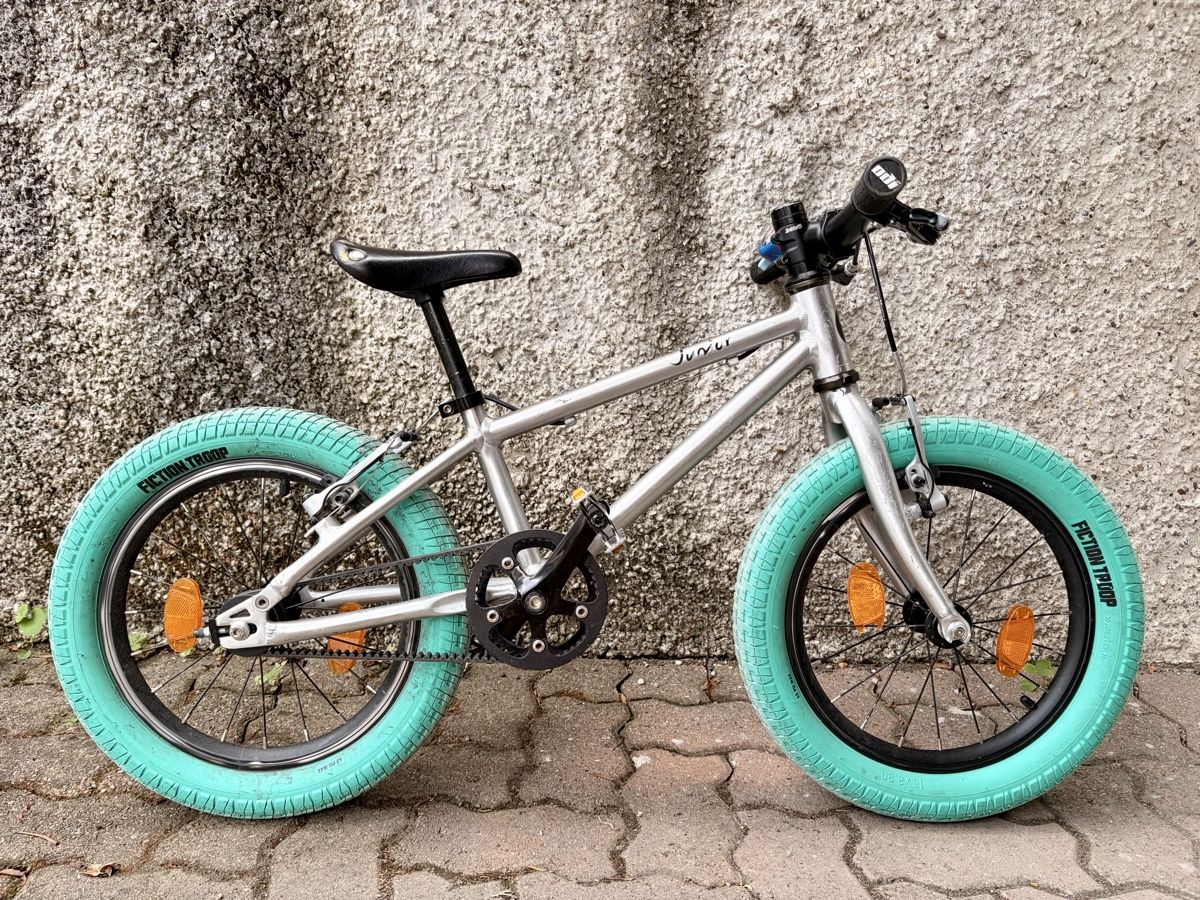 Velos: Kindervelo 16 Zoll - Junior - – Gebraucht aus Zürich von CrutchesNS