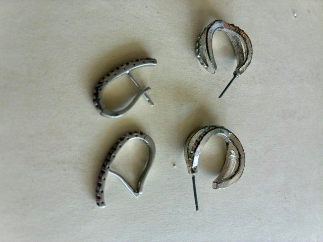 Orecchini pendenti & Orecchini a lobo: 2 paires boucle oreilles  argentées – Usato da Evilard venduto da nenette01 2