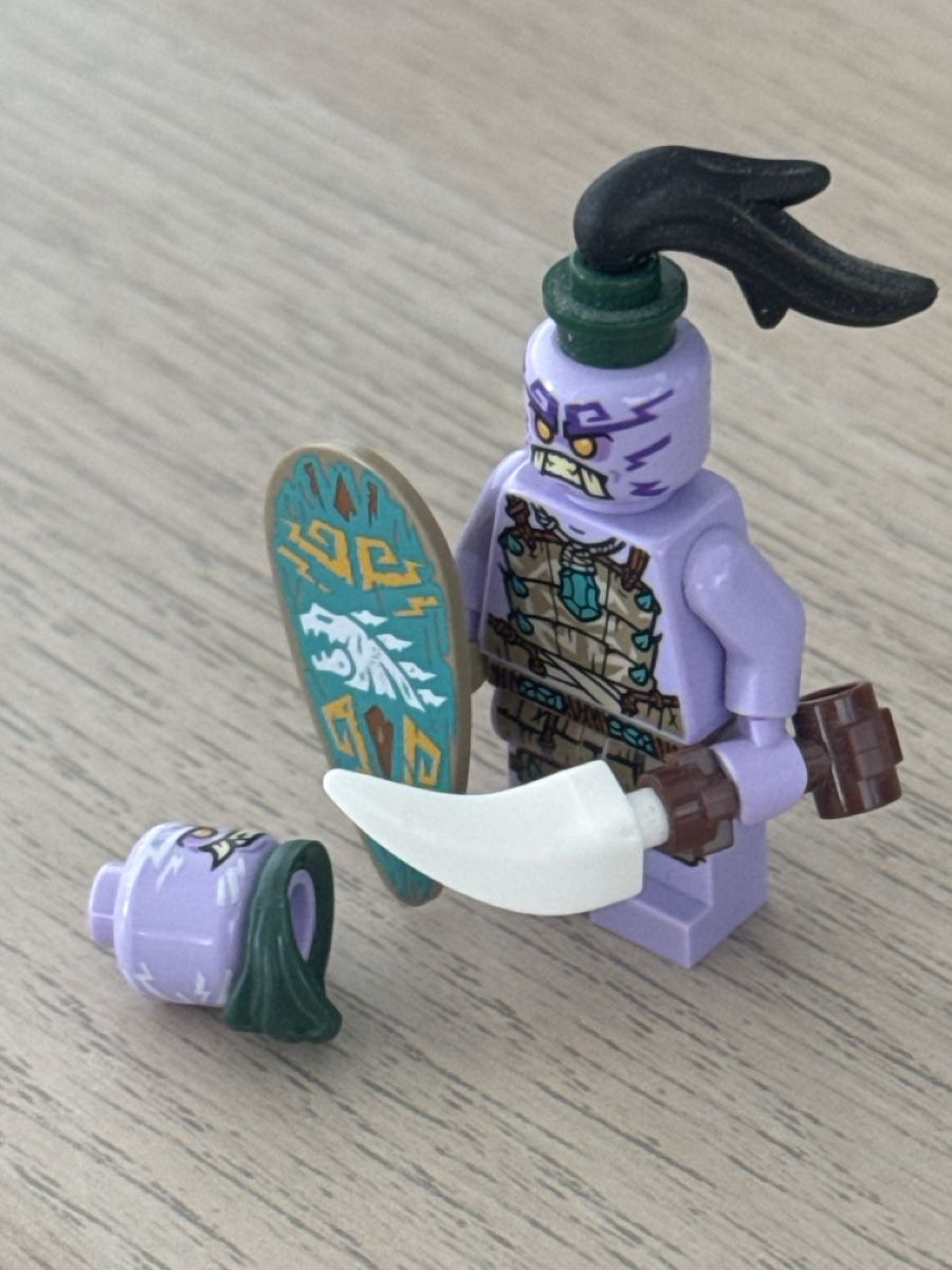 Lego Statuette: Lego Ninjago Barbar Krieger – Nuovo (secondo la descrizione) da Neuhausen am Rheinfall venduto da mic_m9bp