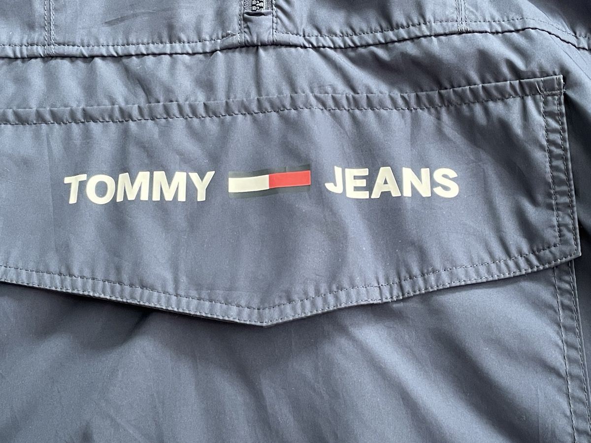 Tommy Hilfiger Giacche: Windbreaker Von Hilfiger – Nuovo (secondo la descrizione) da Aarau Rohr venduto da foodlover 1