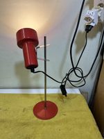 Tischlampe rot Metall guter Zustand 36 cm hoch