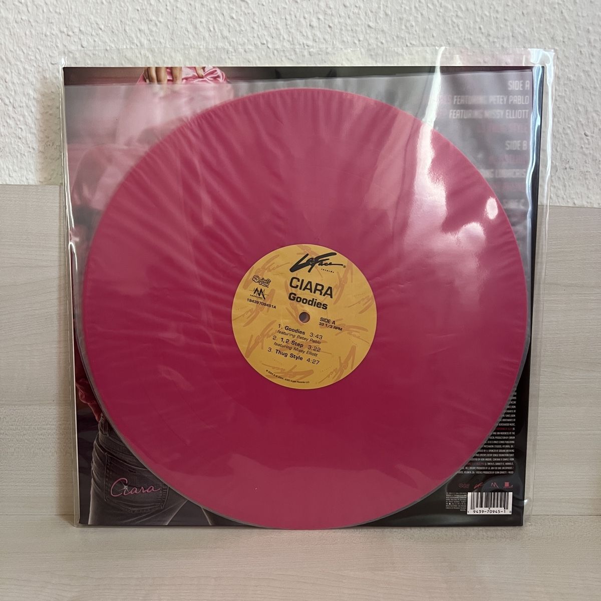 Dischi in vinile: Ciara Goodies 2xLP – Usato da Fribourg venduto da ariesto 1