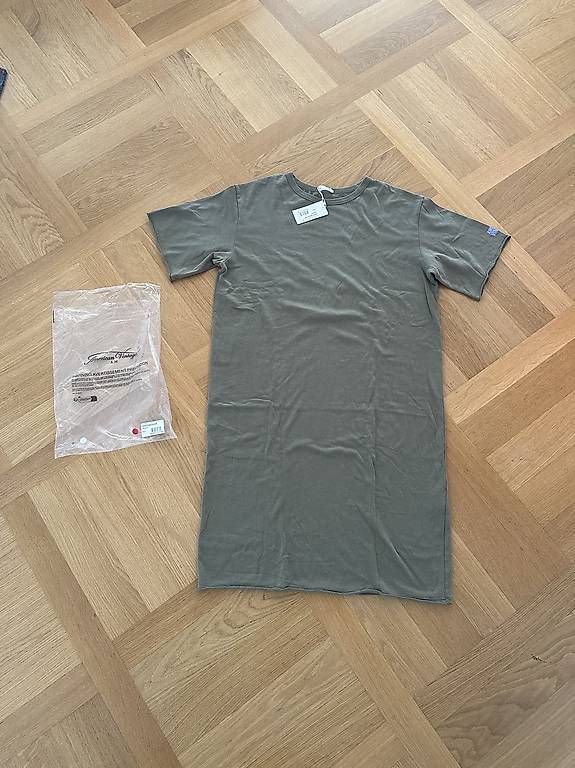 Vestiti: Robe american vintage – Nuovo e nell'imballaggio originale da Pully venduto da tarra26