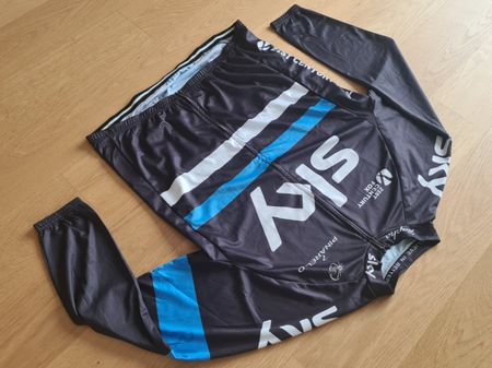 UCI World Tour Rapha Sky Cycling Team Pinarello Radtrikot XL