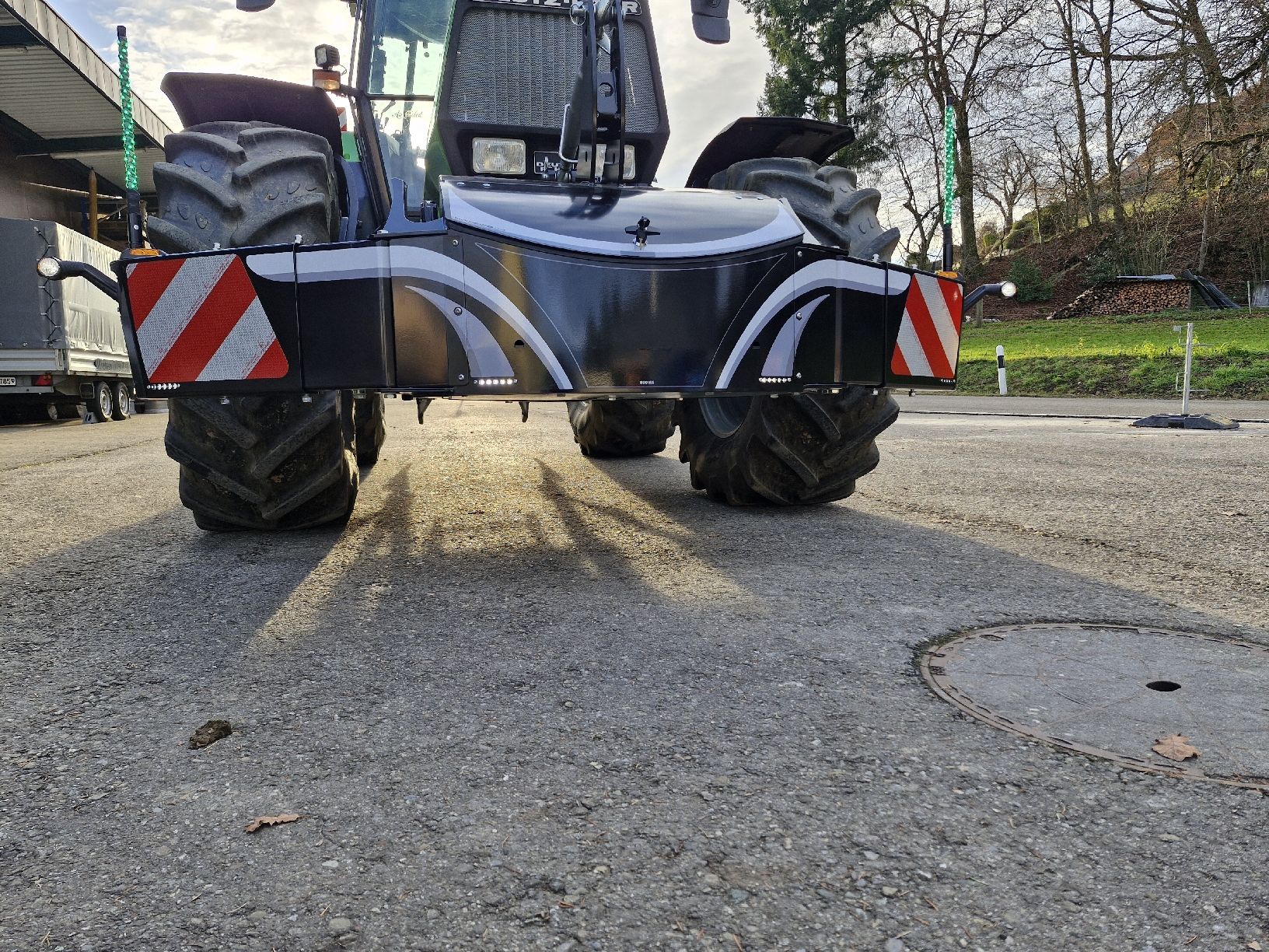 Traktoren: Tractorbumper – Neu (gemäss Beschreibung) aus Bünzen von wys_7td5 4