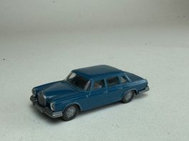 Wiking Mercedes 600 Pullmann azurblau