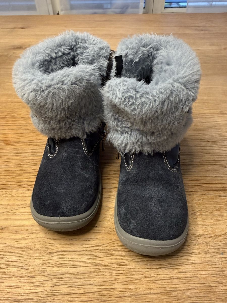 Scarpe per ragazze: Primigi Winterstiefel Kids – Usato da Dällikon venduto da vis_cvd5 3
