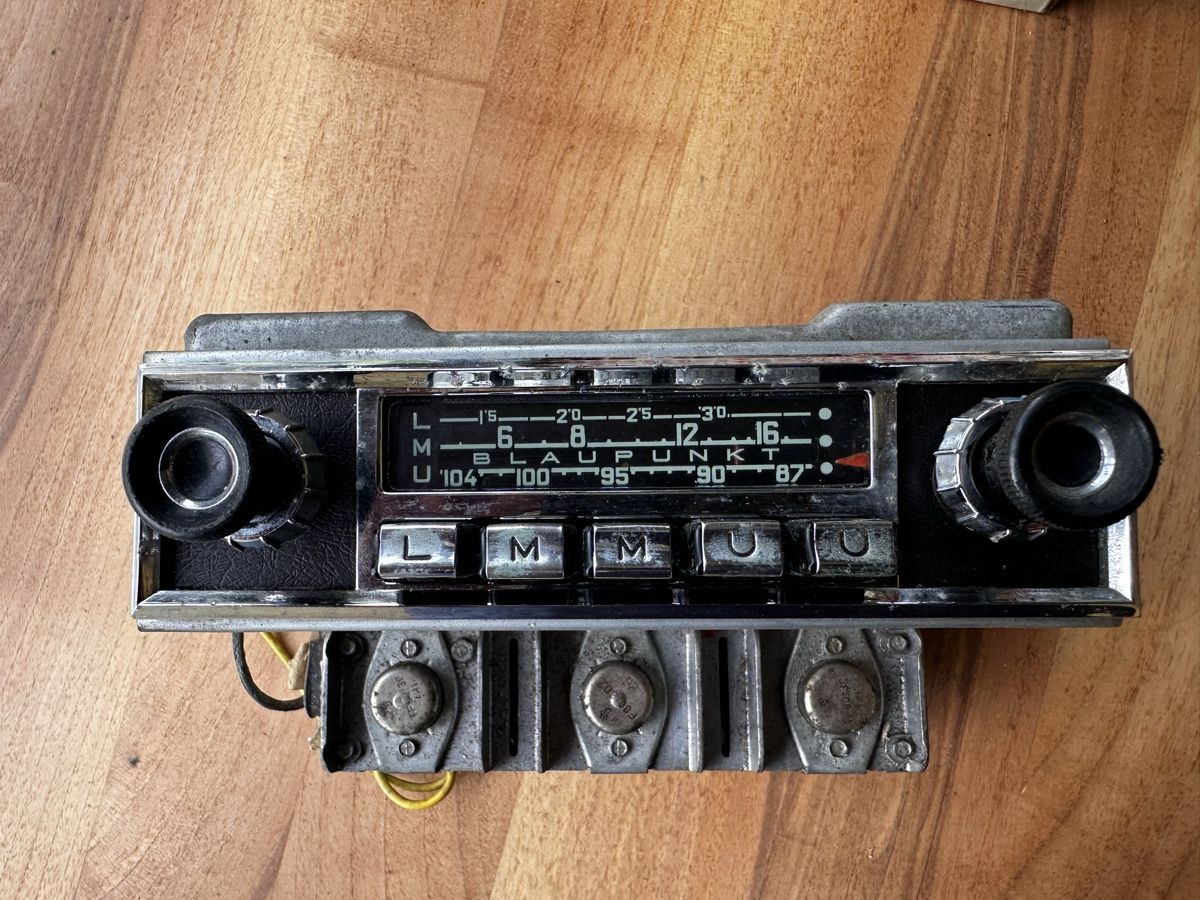 Blaupunkt Radio: Blaupunkt Köln TR DE LUXE – Usato da Starrkirch-Wil venduto da charlywatson 5