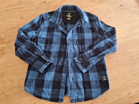 Hemd blau, von WE, Jungen Gr. 122 / 128, neuwertig