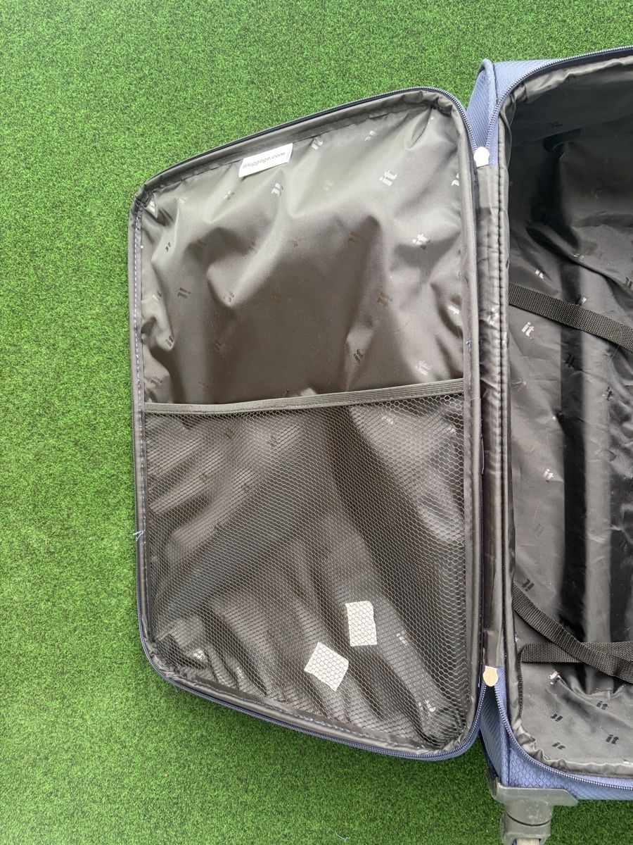 Valigie: Blauer IT Reisekoffer, Top Zustand! – Usato da Zürich venduto da lia_wermuth 3