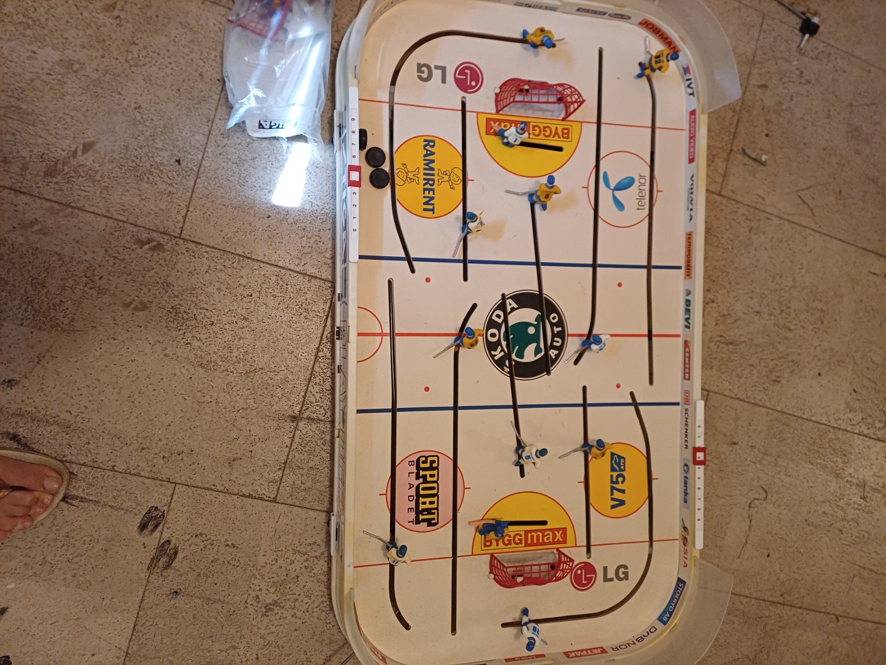 Stiga Spiele: Eishockey Tisch – Gebraucht aus Fällanden von Dverkaufen