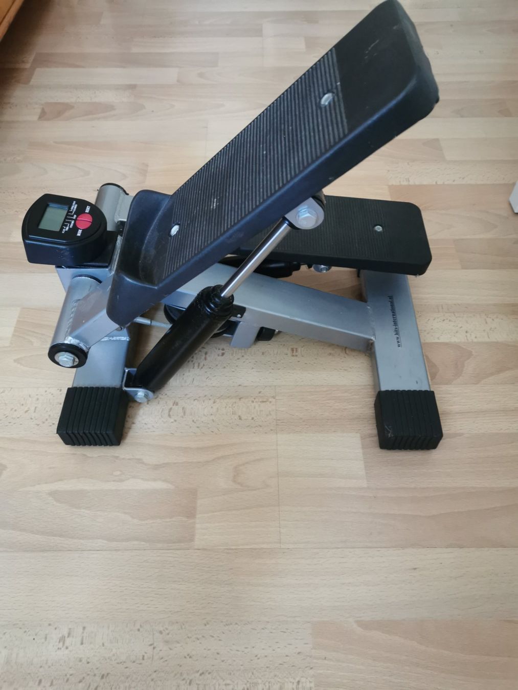 Hometrainer: Mini Stepper - Fitnessgerät – Gebraucht aus Unterägeri von  2