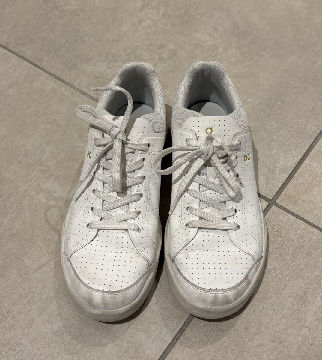 On Scarpe da donna: On The Roger Damen Sneaker Gr.39 – Usato da Sarmenstorf venduto da mel_s5k6 1