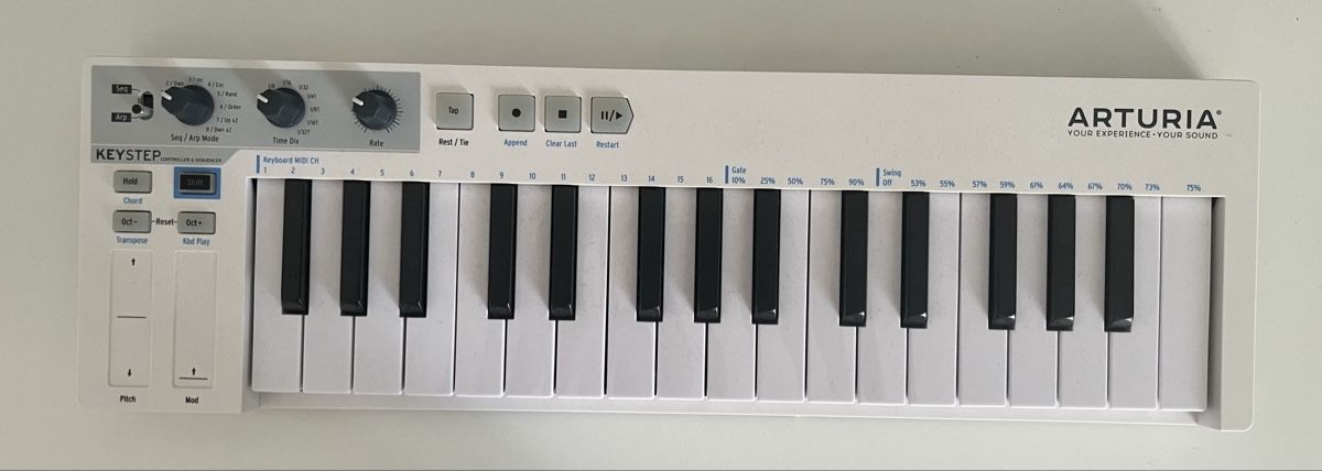 Hohner Instruments de musique: Hohner HS-2/E 19" Rack Synth guter Zustand – Neuf (Voir description) à Rorschacherberg par rap_8mxz 5