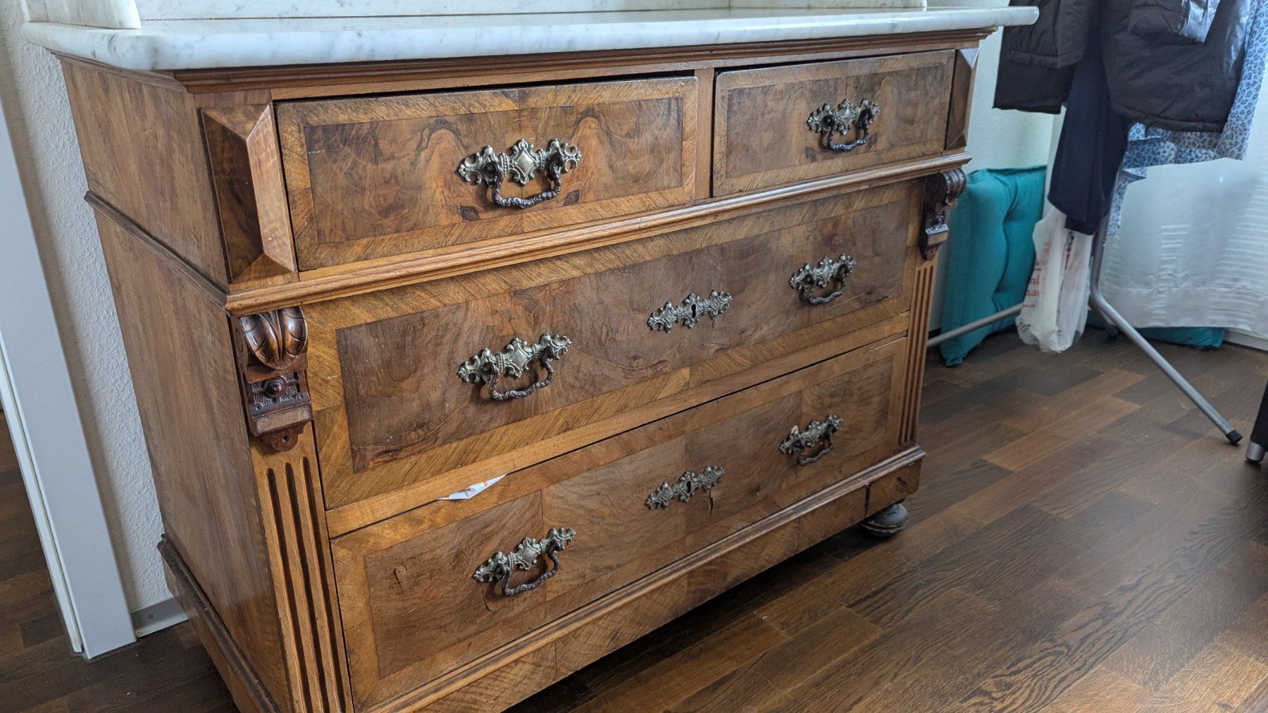Commodes: Gründerzeit-Kommode mit Marmorplatte – D'occasion à Schwyz par roliweber 2