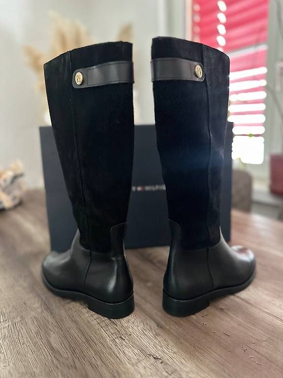 Scarpe da donna: Neue Tommy Hilfiger Lederstiefel – Usato da Eschlikon TG venduto da tak_p2dk 1