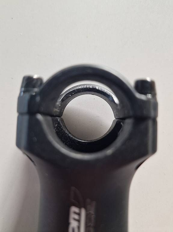Pezzi di ricambio: Potence réglable pour vélo  – Usato da Corcelles-près-Concise venduto da Popa999 3