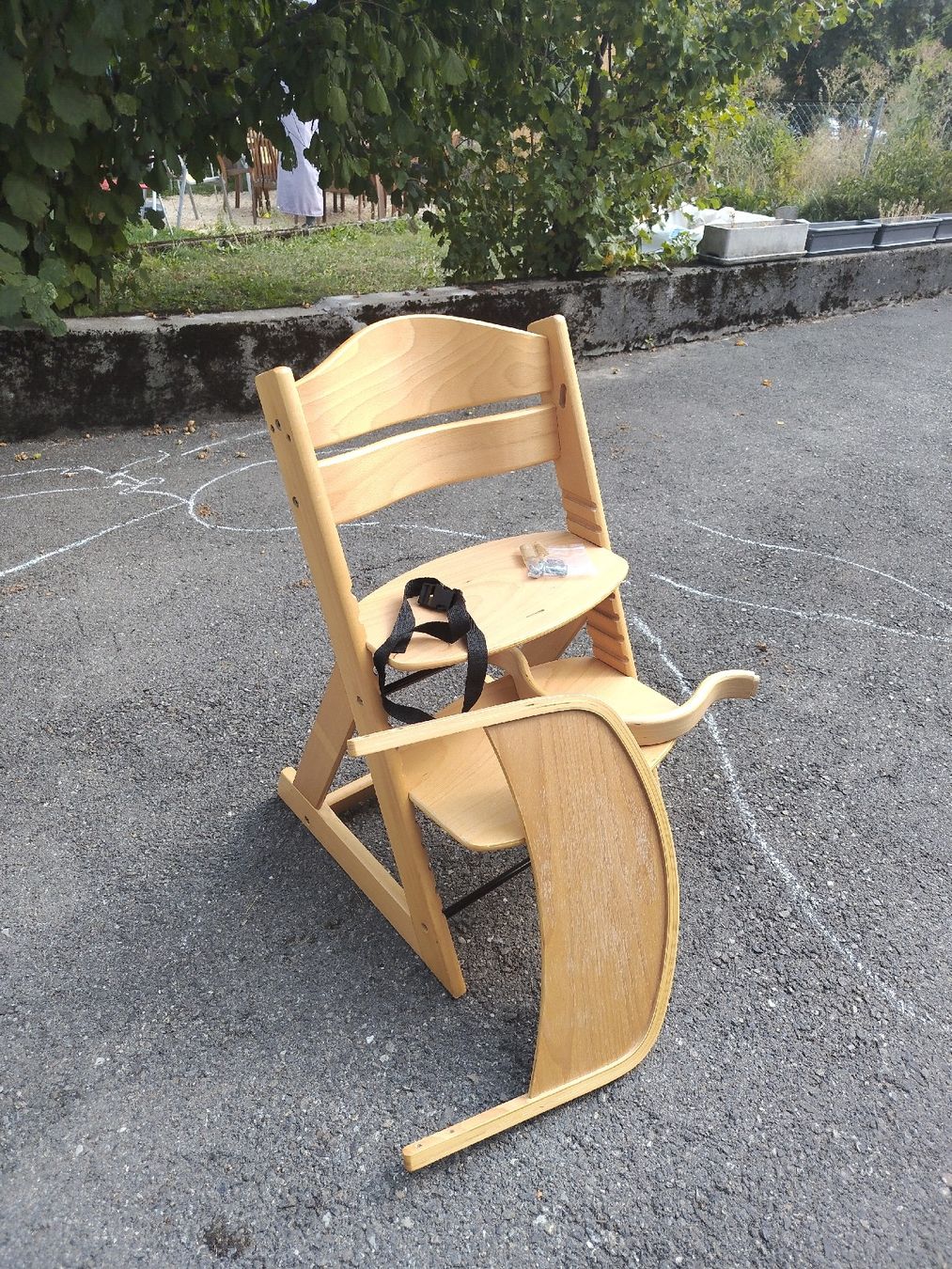 Seggioloni: chaise haute en bois bébé  – Usato da Cortébert venduto da fochette
