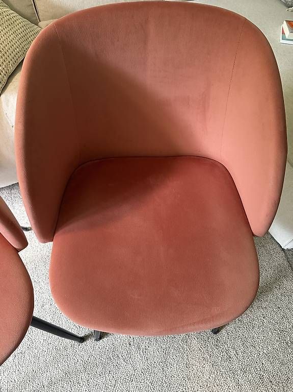 Sedie: Zwei Rosa Esszimmer Stühle – Usato da Zürich venduto da die_ananas 1