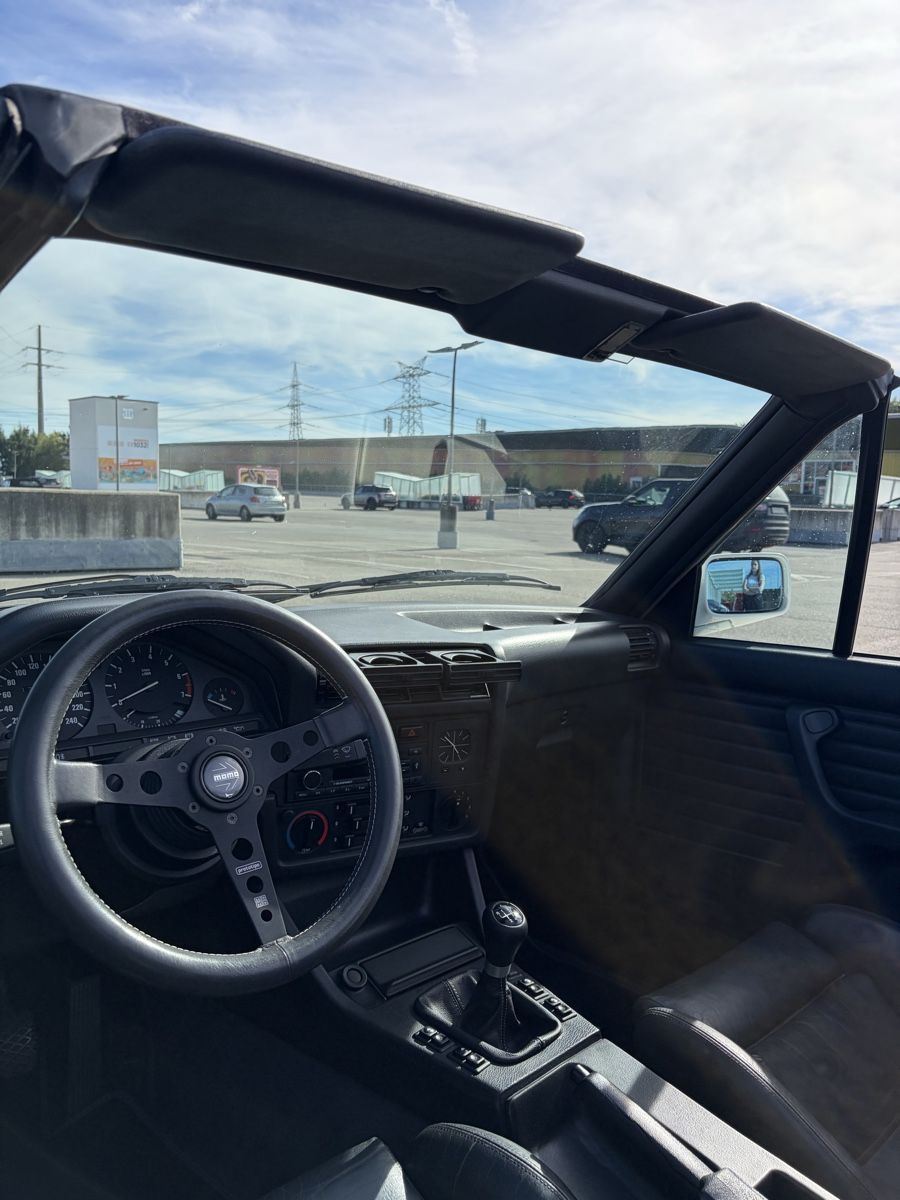 BMW Automobili: BMW E30 318i cabriolet expertisés à jour – Usato da Romanel-s-Lausanne venduto da Pidrroou 4