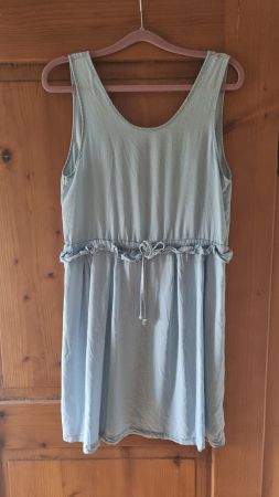 Kleid Noisy May Grösse L