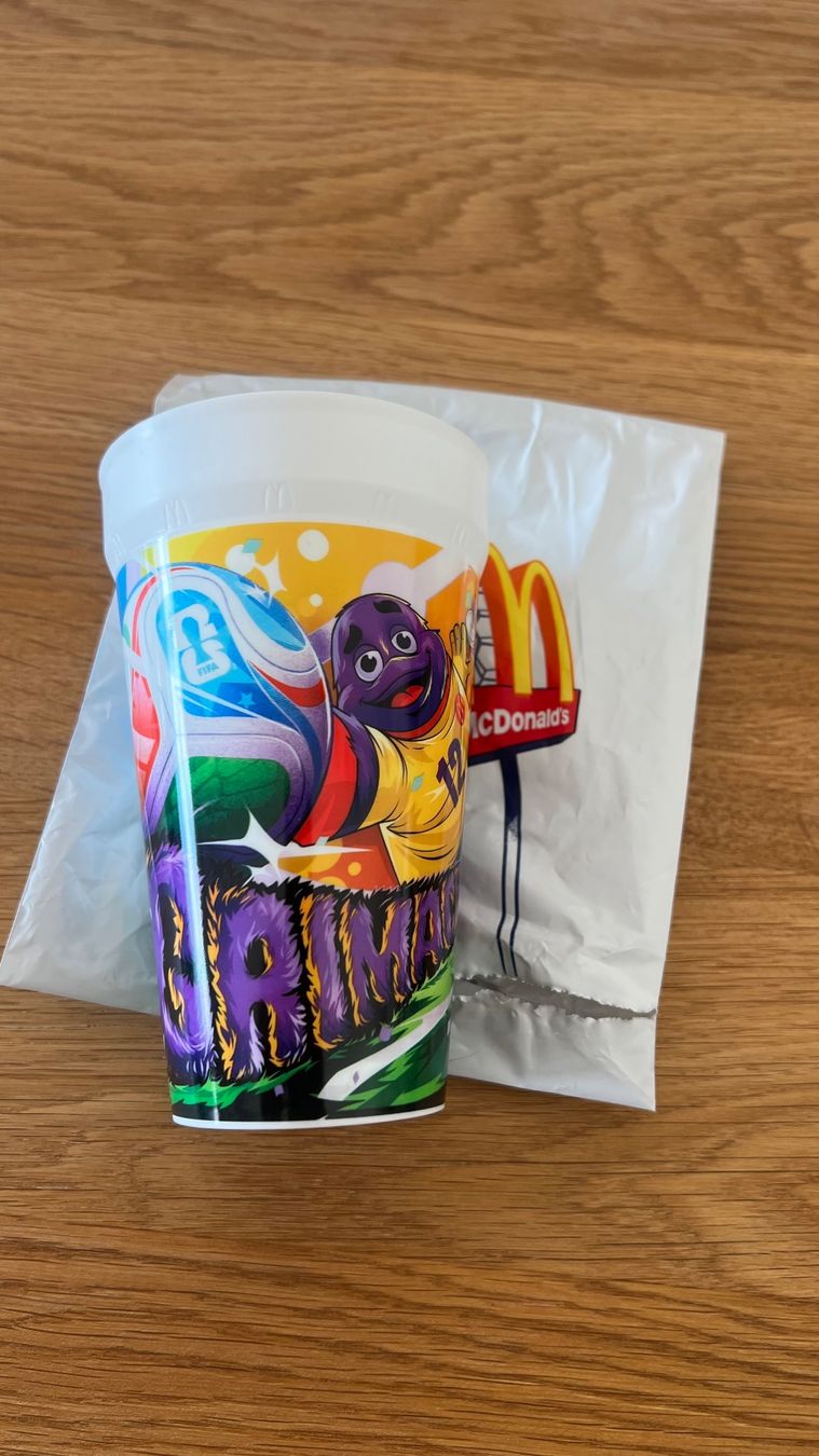 Recipients et similaires: Mcdonalds Worldcup Becher – Neuf (Voir description) à Triesenberg par alfro91 1