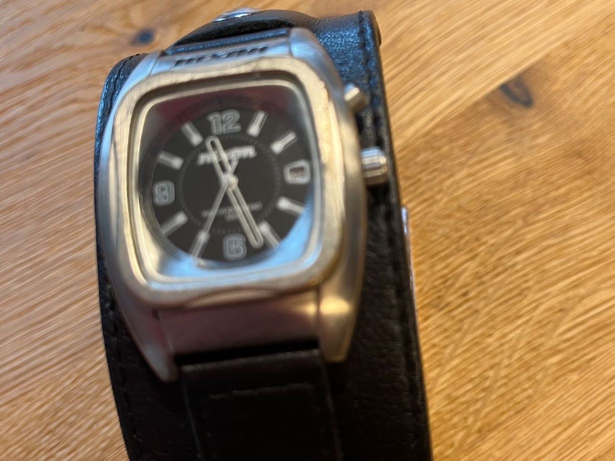 Nixon Orologi: Armbanduhr /// Nixon – Usato da Brittnau venduto da Zofigerin