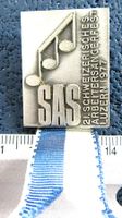 SAS 21.SCHWEIZ.ARBEITSSÄNGERFEST 1977 LUZERN ABZEICHEN NADEL
