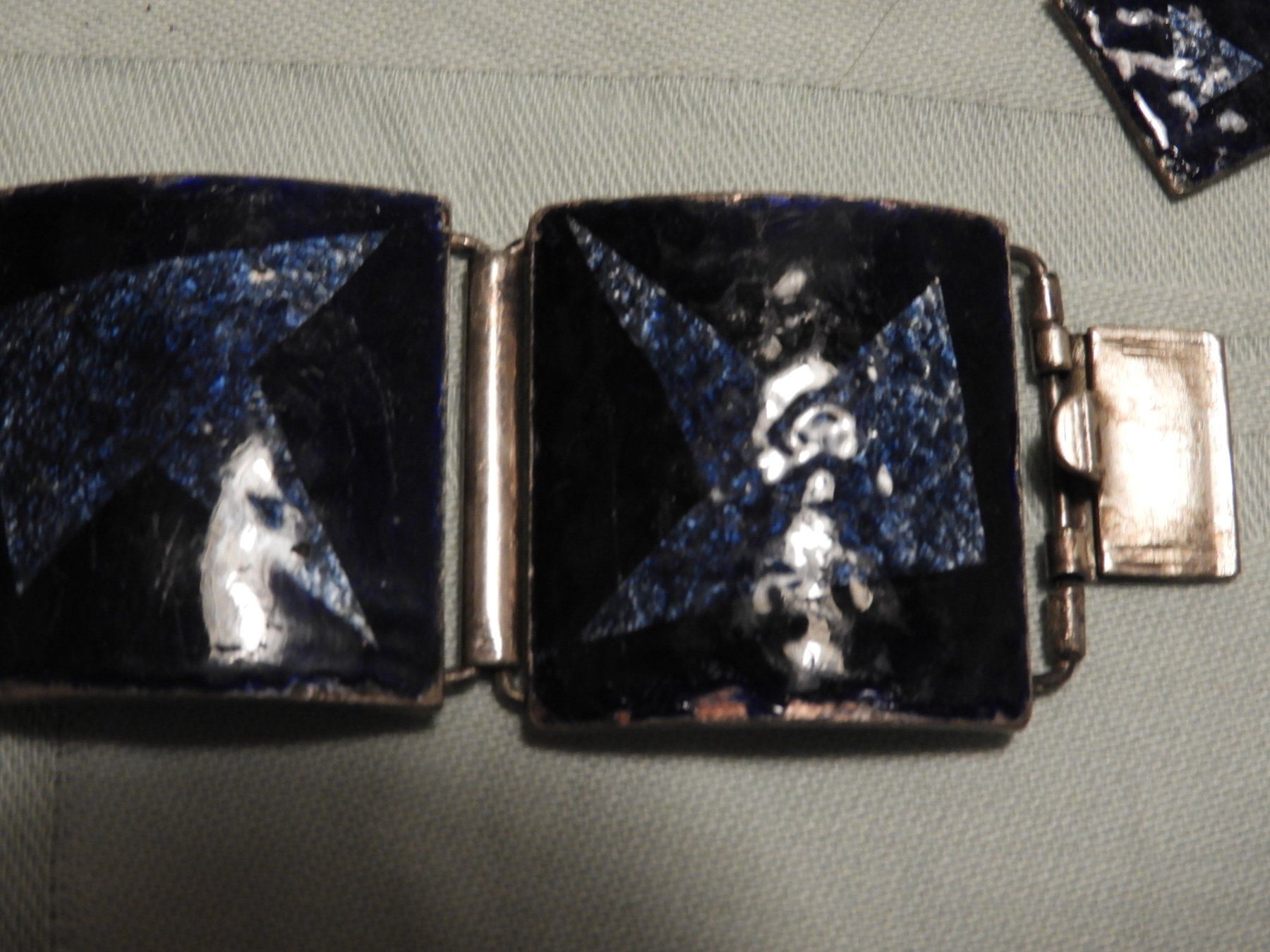 Sonstiger Schmuck: HALSKETTE +OHRENCLIPS +ARMBAND, EMAILLIERT 1970 ca – Gebraucht aus Ettingen von troll-mutter 8