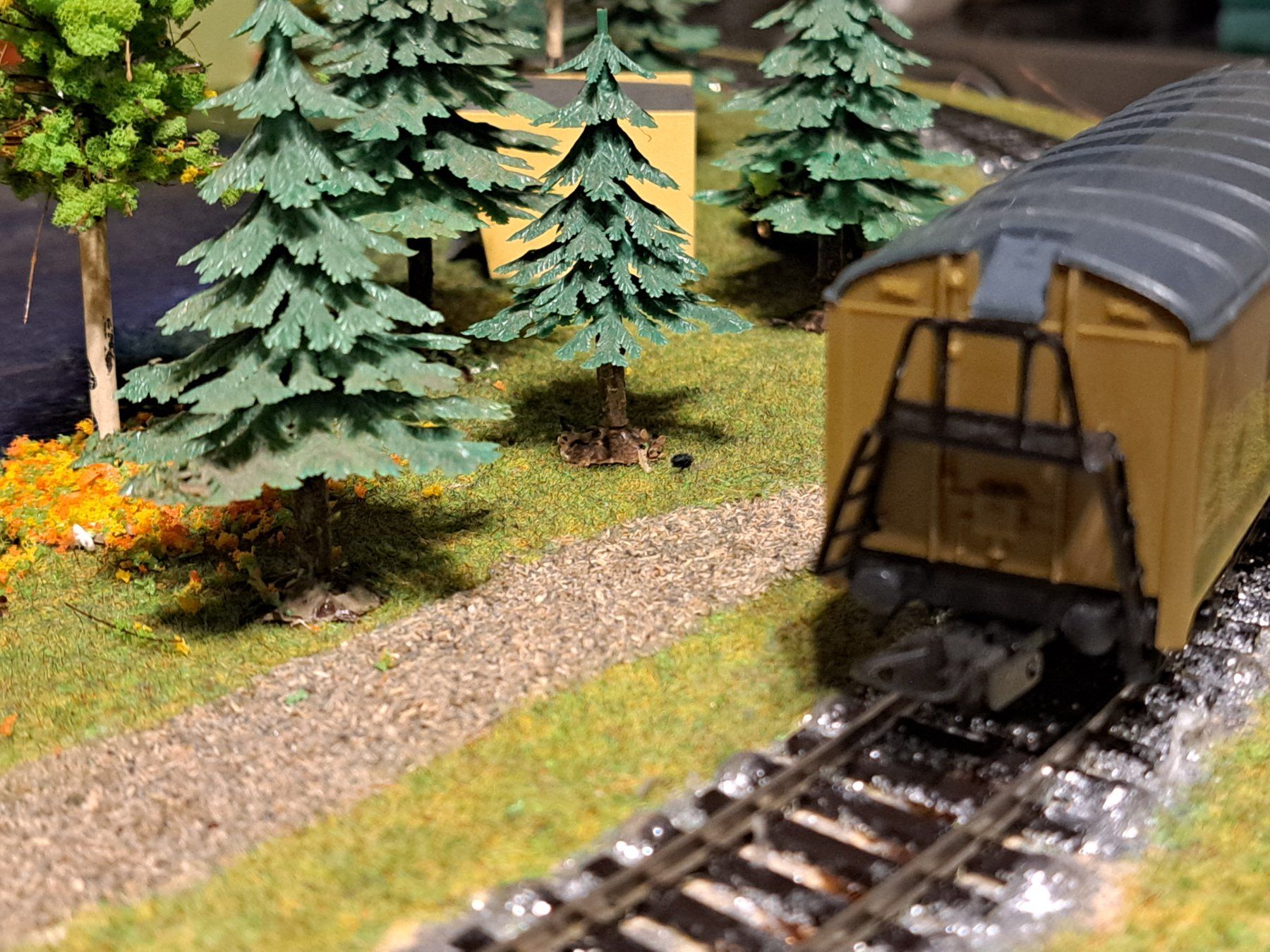 Lima Modellini di ferrovie: Kühlwagen von Lima – Usato da Schwanden GL venduto da roerich20 4
