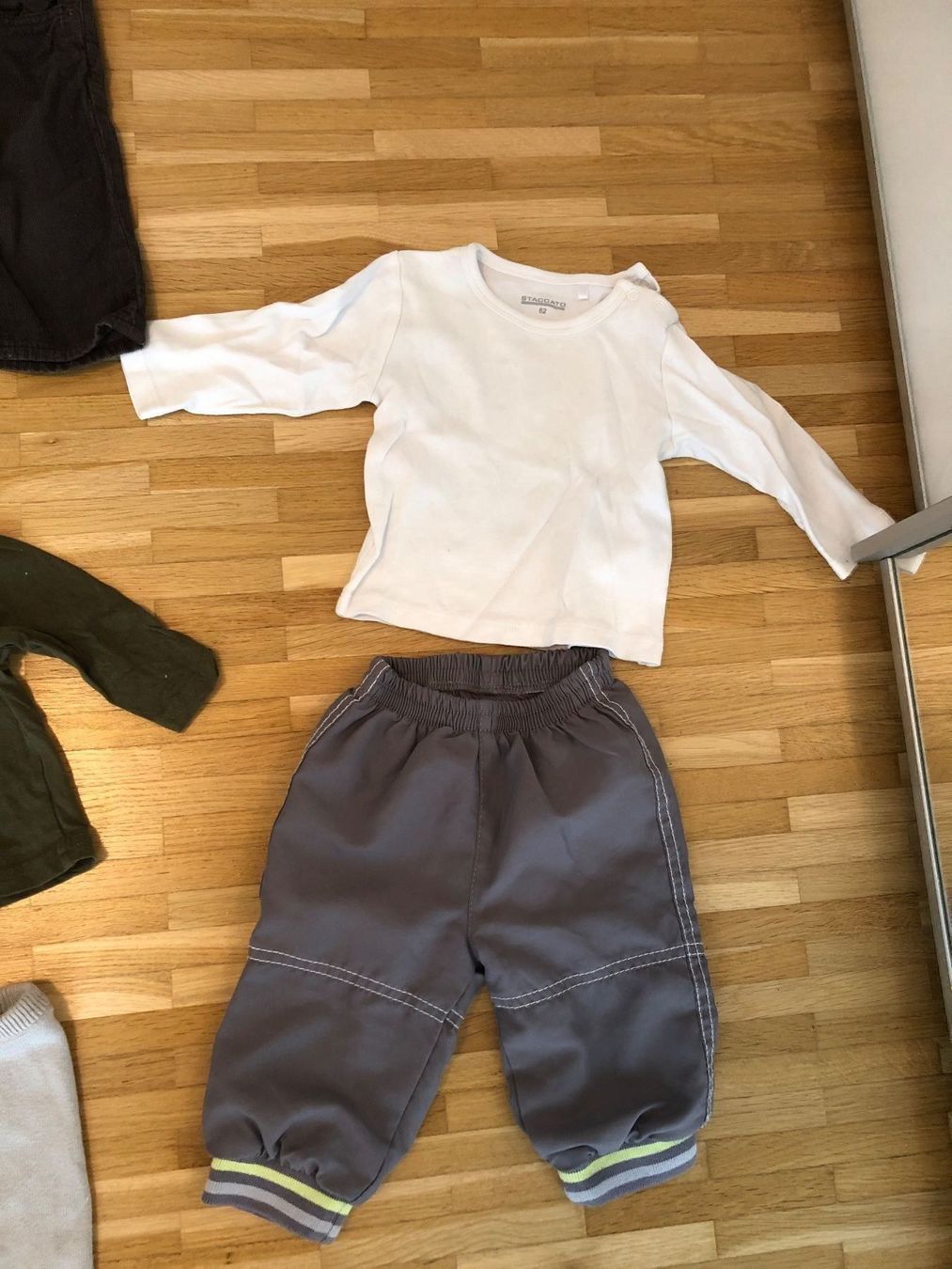 Kleiderpakete & -sets: Kinderkleider Set Grösse 62 Junge – Gebraucht aus Lupsingen von sta_wgg5 3