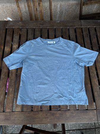 Blaues Baumwoll T-Shirt von Weekday, cropped Tee