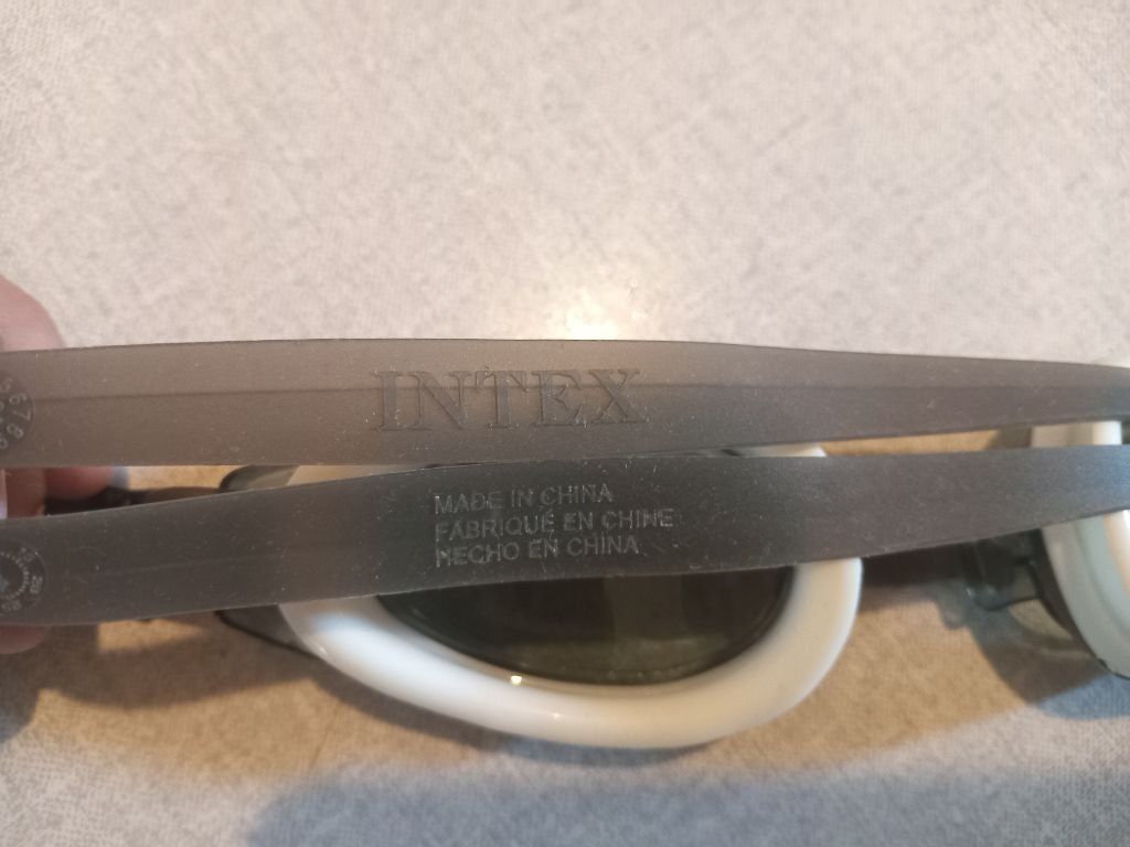 Piscine: Intex Schwimmbrille – Usato da Knonau venduto da nae_zp7g 1