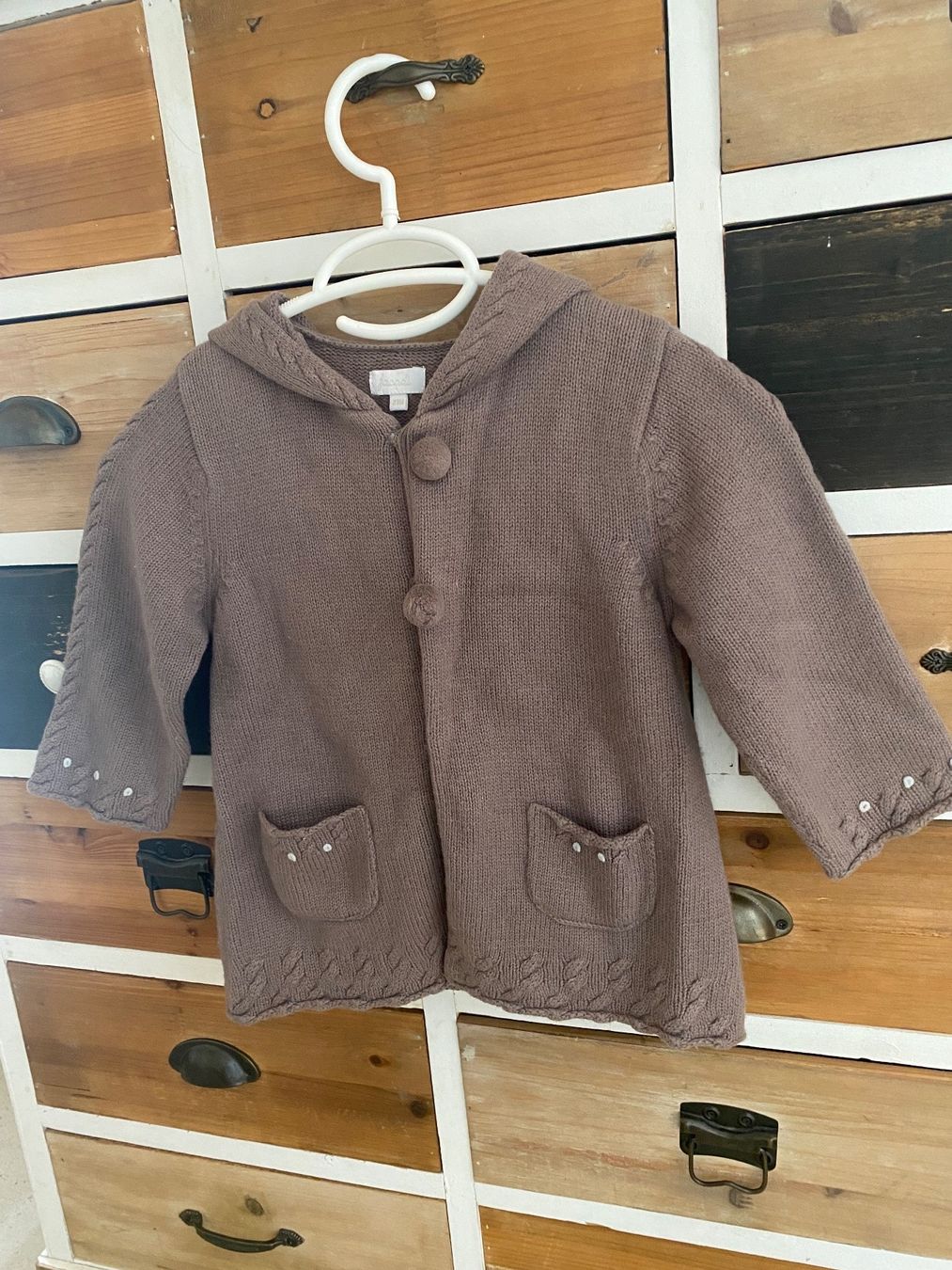 Jacadi Pulls et sweat-shirts: JACADI Zwerg-Strickjacke, Grösse 86 cm – D'occasion à Aesch BL par snezienka53