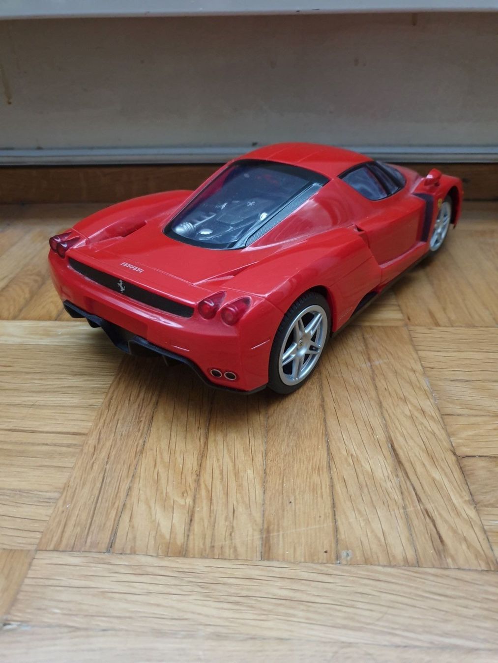 Modellismo RC: Silverlit Ferrari Enzo 1:16 Bluetooth – Nuovo (secondo la descrizione) da Basel venduto da Ringe1 1