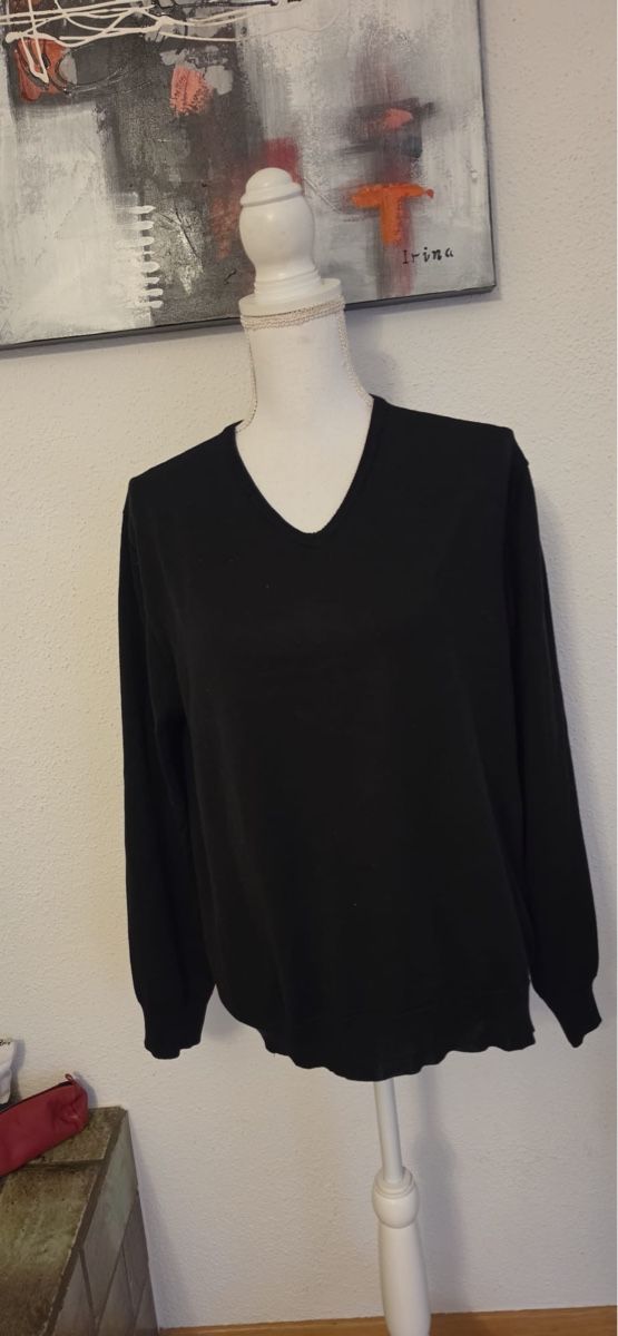 Pullover & Sweatshirts: Esteban Martinez Pullover V-Ausschnitt gr.L – Gebraucht aus St. Gallen von mania03 2